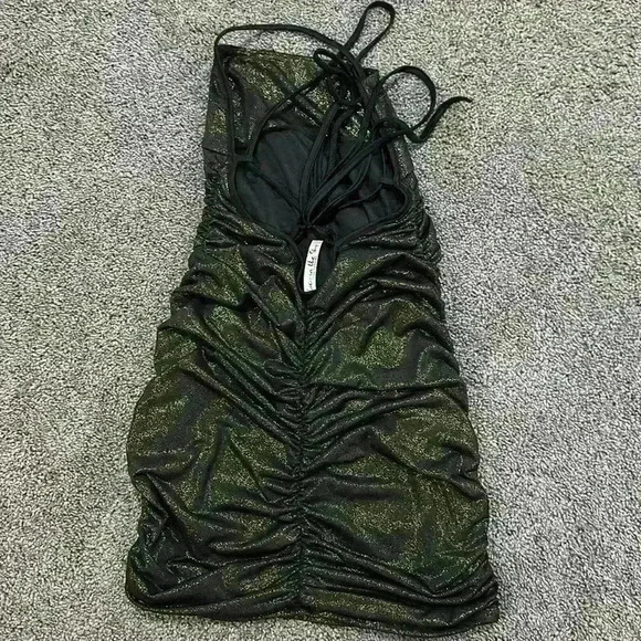 Lucy and the sky, black and gold mini dress - Picture 2 of 3